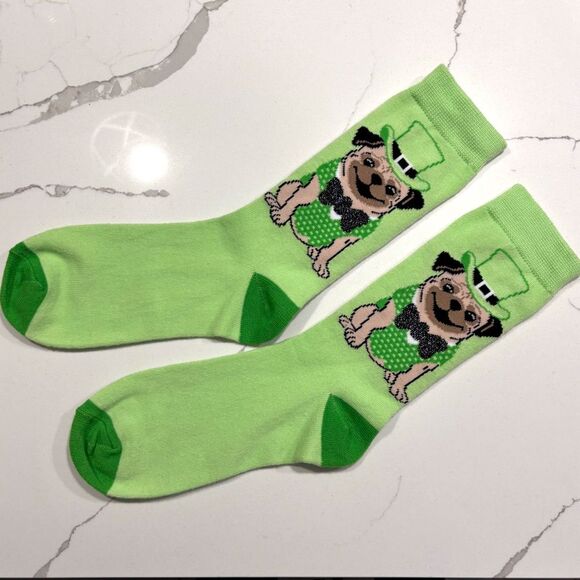 Pugs Dog Green Fashion Socks Shamrock St Patrick’s Day - Picture 2 of 5